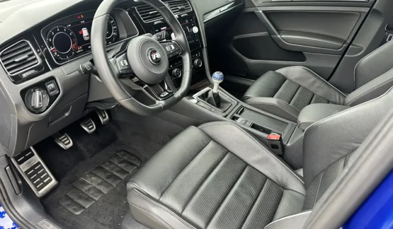 
								2019 Volkswagen Golf R 4Motion DDC With Navigation full									