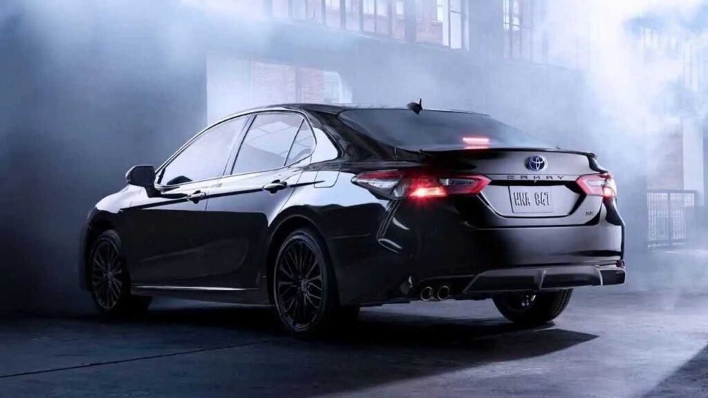 2022 Toyota Camry SE